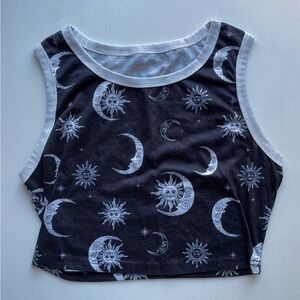 Romwe Black and White Sun and Moon Crop Top tank top - size small